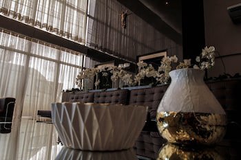 Oscar Hotel Executive