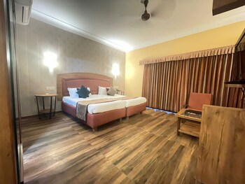 Cama Rajputana Club Resort