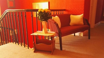 Victoria Hotel