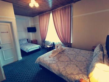 Victoria Hotel