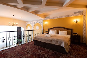 Tsunami Spa Hotel
