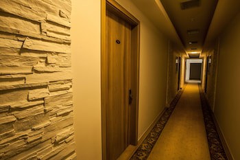 Tsunami Spa Hotel