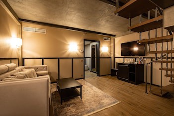 Tsunami Spa Hotel
