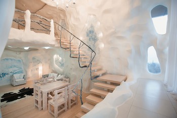 Tsunami Spa Hotel