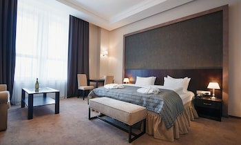 Tsunami Spa Hotel