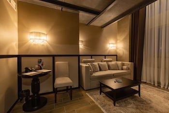 Tsunami Spa Hotel