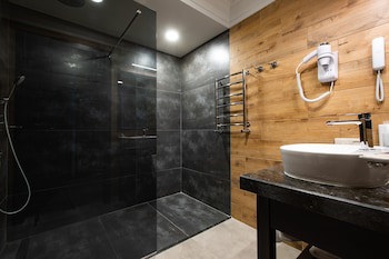 Tsunami Spa Hotel