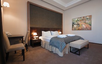 Tsunami Spa Hotel