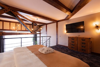 Tsunami Spa Hotel