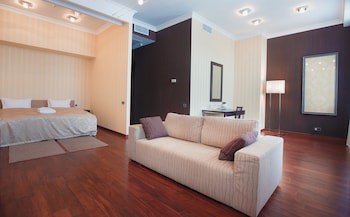 Tsunami Spa Hotel