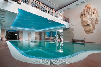 Tsunami Spa Hotel
