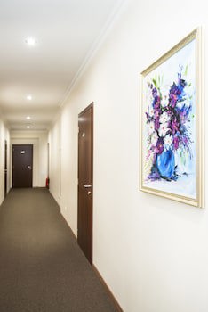 Greguar Hotel & Apartments