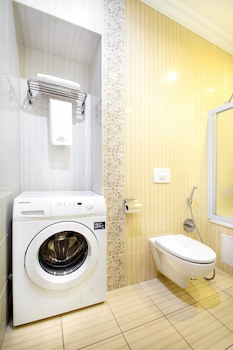 Greguar Hotel & Apartments