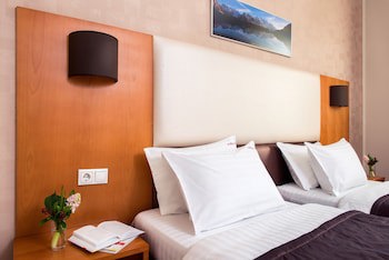 Greguar Hotel & Apartments