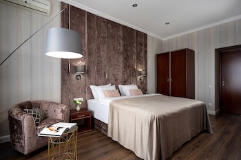 Greguar Hotel & Apartments