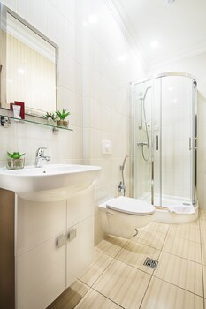 Greguar Hotel & Apartments