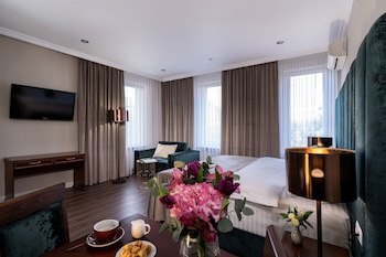 Greguar Hotel & Apartments