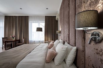 Greguar Hotel & Apartments