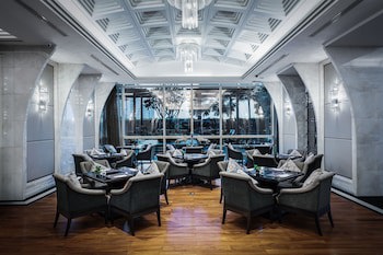 Grande Centre Point Hotel Terminal 21