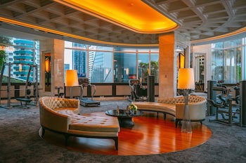 Grande Centre Point Hotel Terminal 21