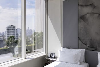 Grande Centre Point Hotel Terminal 21