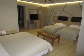 Freddy's Hotel