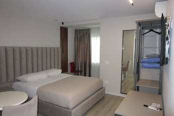Freddy's Hotel