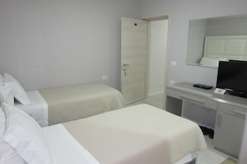Freddy's Hotel