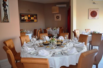 Acacias Hotel