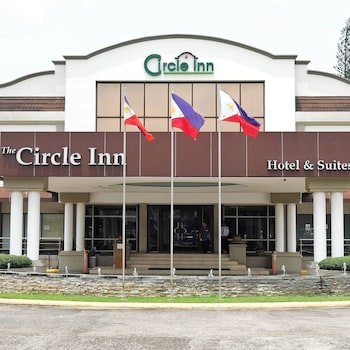 Circle Inn - Hotel & Suites