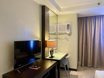 Circle Inn - Hotel & Suites