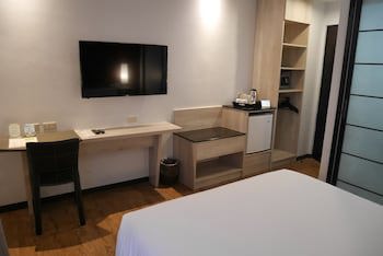 Circle Inn - Hotel & Suites