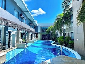 Circle Inn - Hotel & Suites