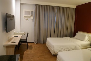 Circle Inn - Hotel & Suites