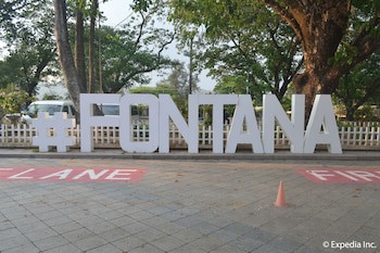 Fontana Hot Spring Leisure Parks