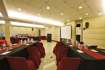 Fersal Hotel Kalayaan