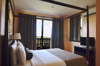 Crosswinds Resort Suites