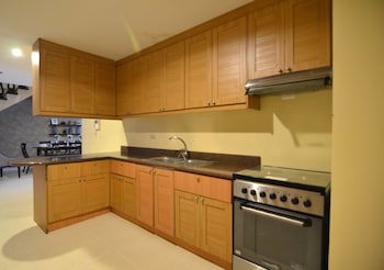 Crosswinds Resort Suites