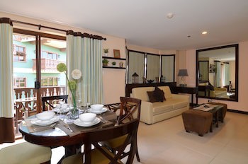 Crosswinds Resort Suites