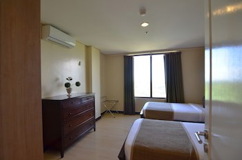 Crosswinds Resort Suites