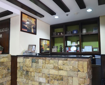 Crosswinds Resort Suites