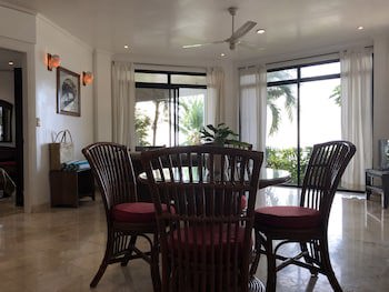 Argonauta Boracay Boutique Hotel With Apartments And Villas