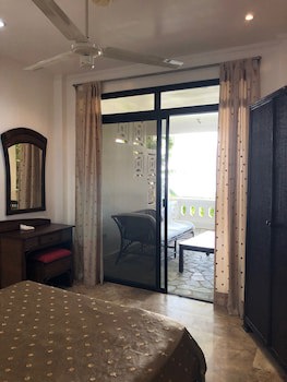 Argonauta Boracay Boutique Hotel With Apartments And Villas