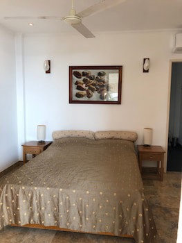 Argonauta Boracay Boutique Hotel With Apartments And Villas