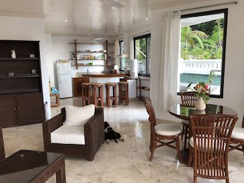 Argonauta Boracay Boutique Hotel With Apartments And Villas