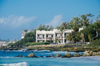 Ocean Spray Apartments