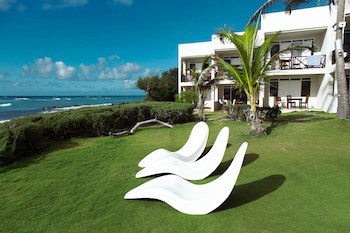 Ocean Spray Apartments