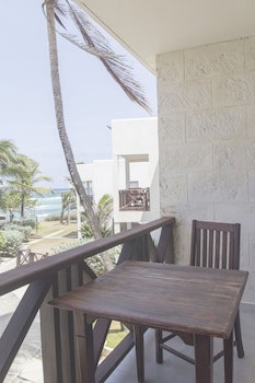 Ocean Spray Apartments