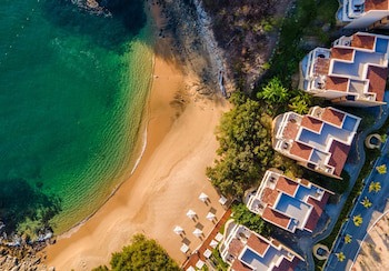 Celeste Beach Residences Huatulco Curamoria Collection
