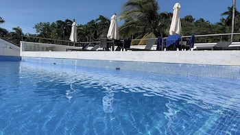 Marina Hotel At Shelter Bay
